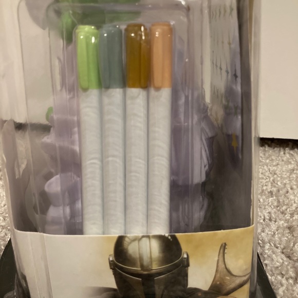 Star Wars the Mandalorian the child designs vinyl - Picture 3 of 12